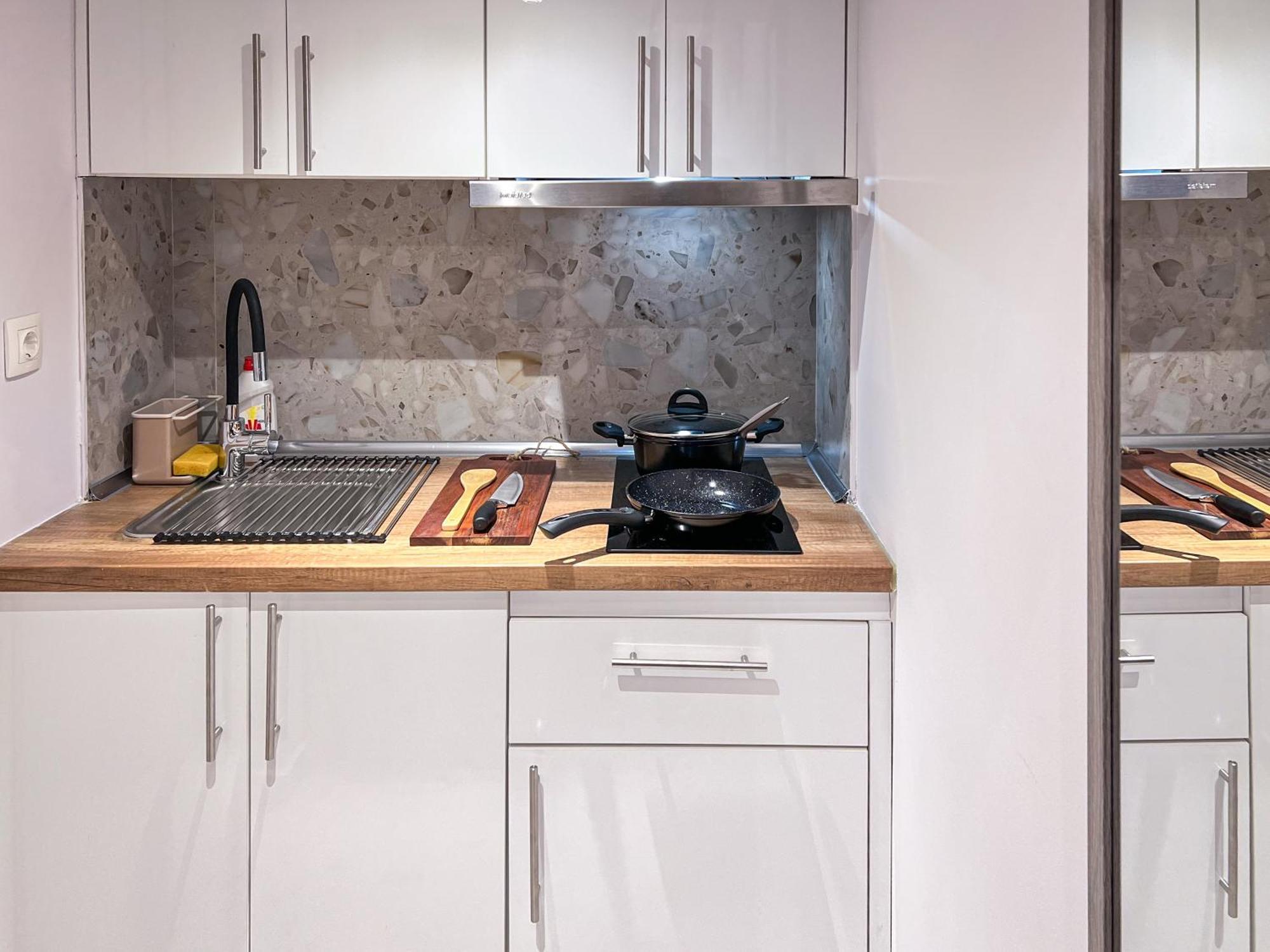Daidalos Welcome Stay Downtown Loft - Explore Center By Foot - Close To Arch Of Galerius Thessaloniki Exterior photo